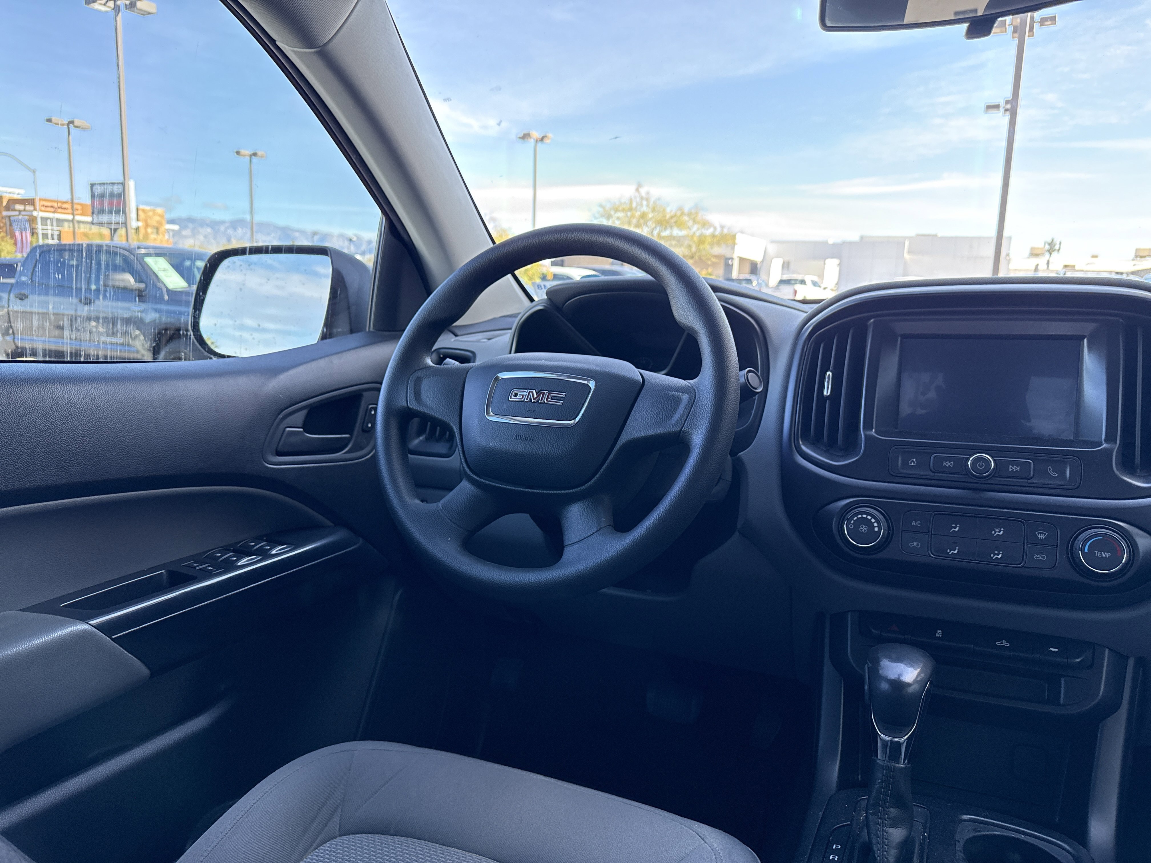 Used 2022 GMC Canyon Elevation Standard image 17