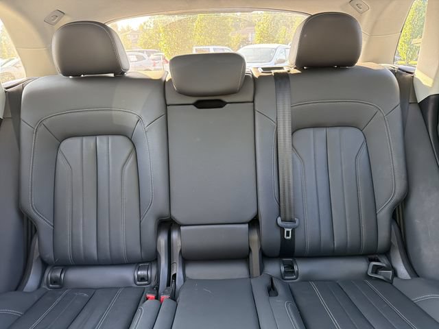 Used 2022 Audi Q5 2.0T Premium w/ Convenience Package AWD/4WD image 26