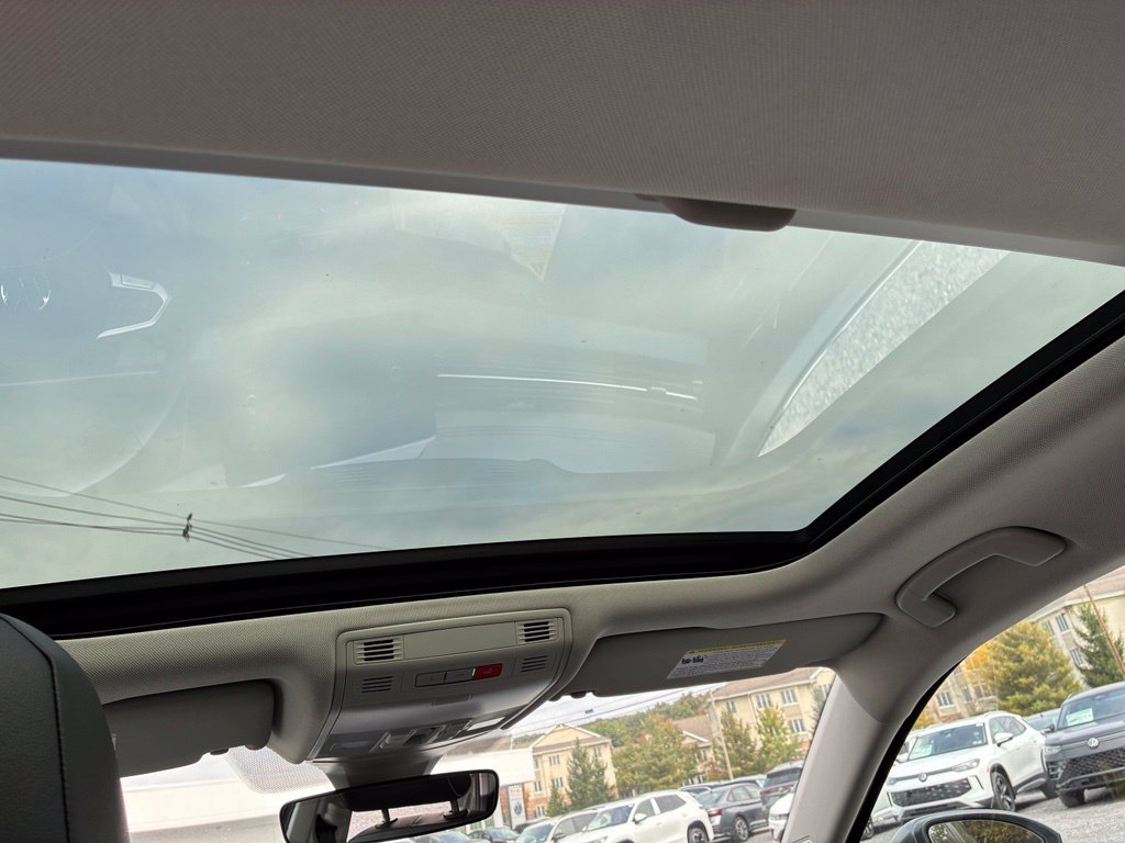 New 2026 Volkswagen Jetta SE FWD image 20
