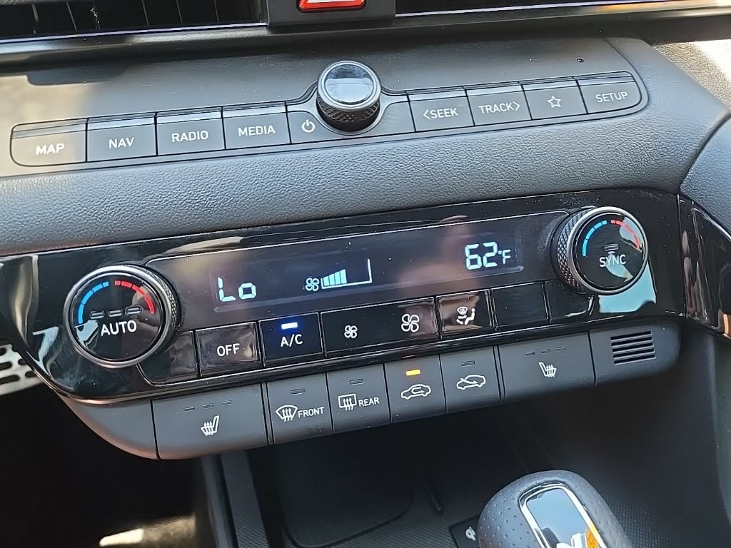 Certified 2025 Hyundai Elantra N FWD image 49
