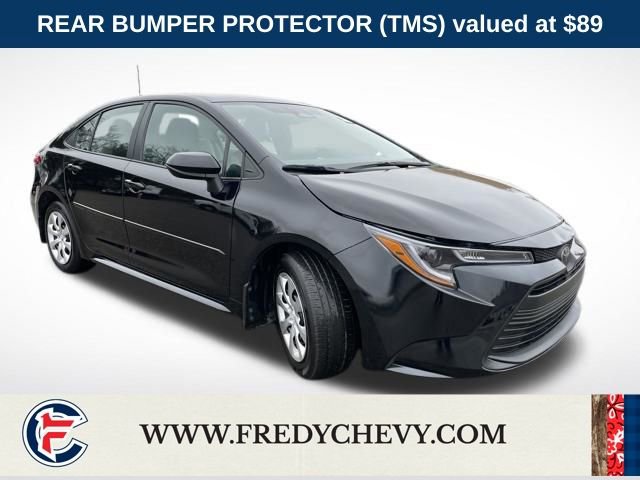 Used 2025 Toyota Corolla LE image 8