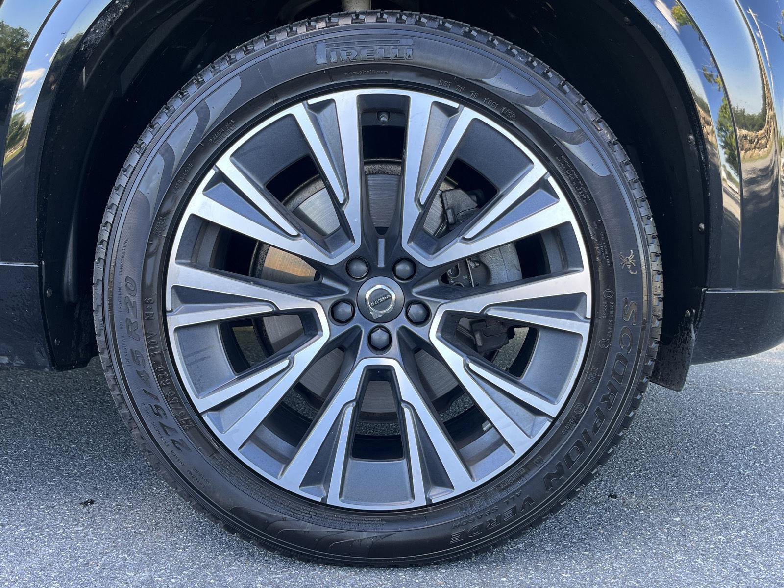 Used 2022 Volvo XC90 T6 Momentum w/ Advanced Package AWD/4WD image 30
