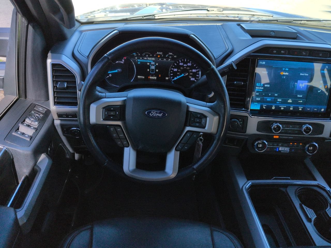 Used 2022 Ford F250 Lariat w/ Tremor Off-Road Package AWD/4WD image 16