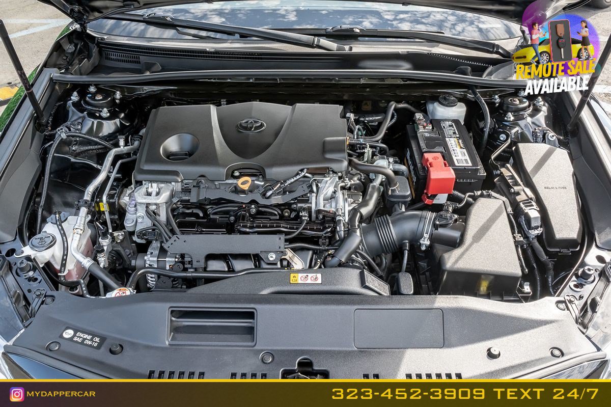 Used 2020 Toyota Camry SE FWD image 17