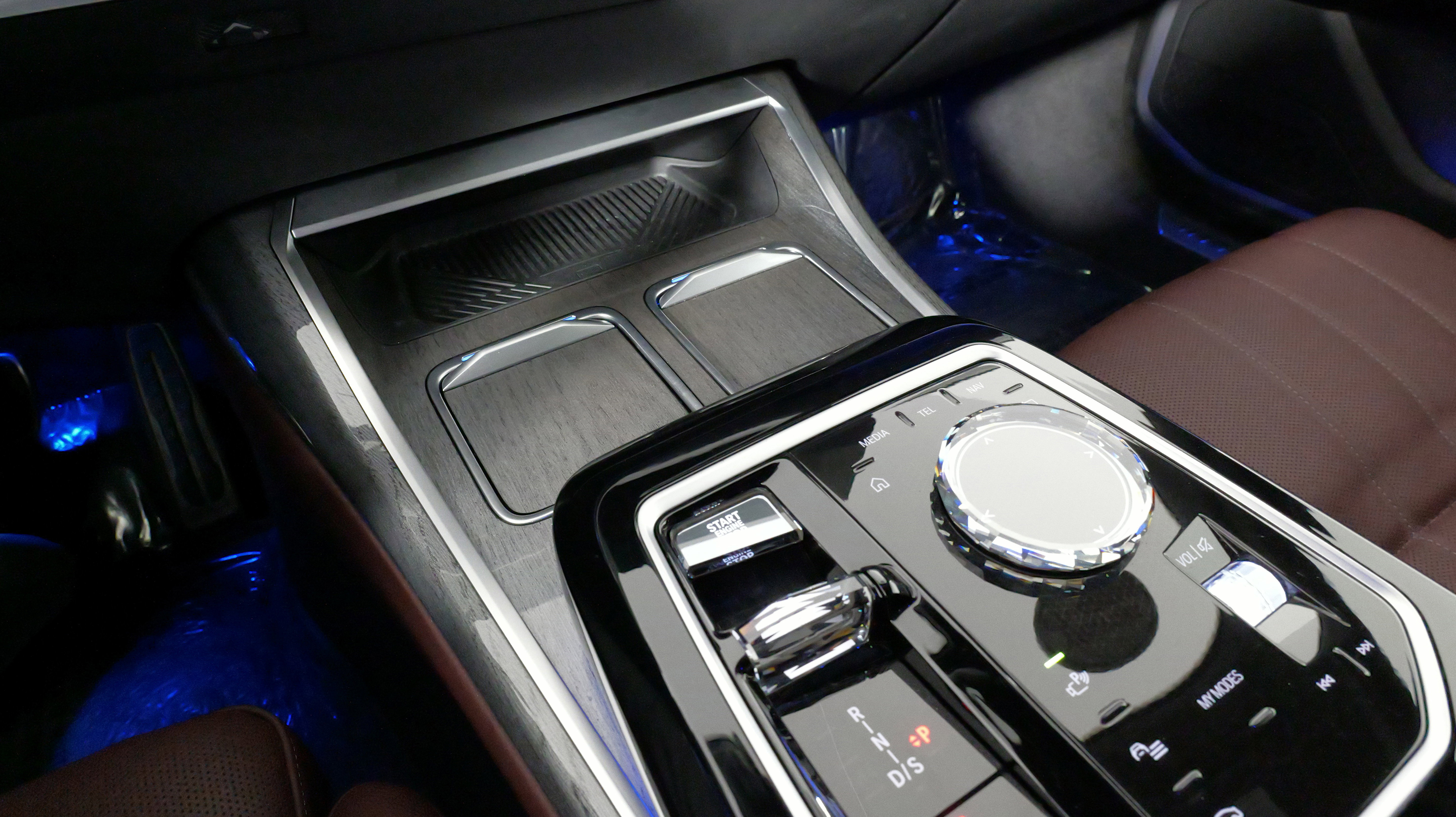 Used 2023 BMW 760i xDrive image 55