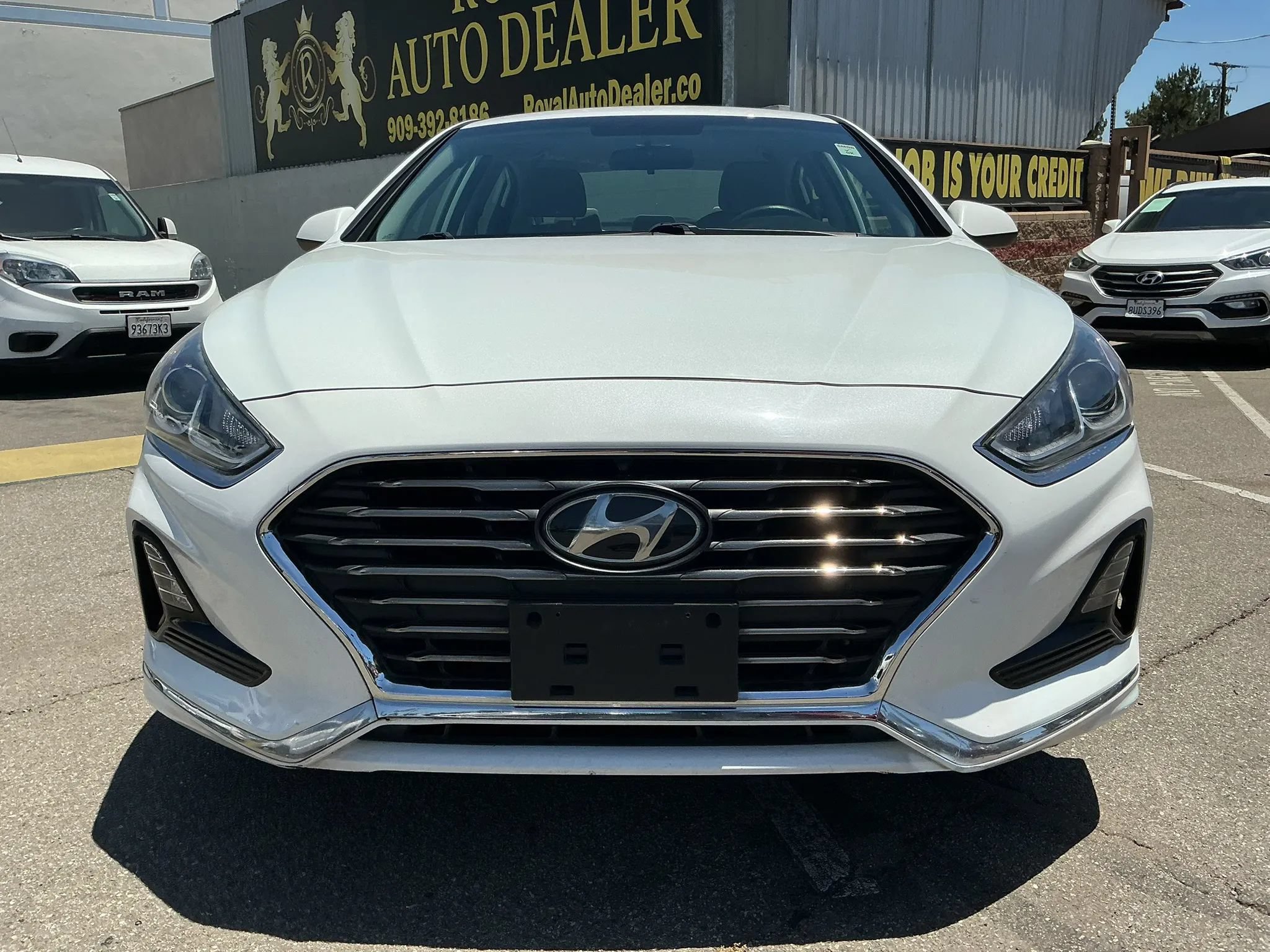 Used 2019 Hyundai Sonata SE FWD image 2