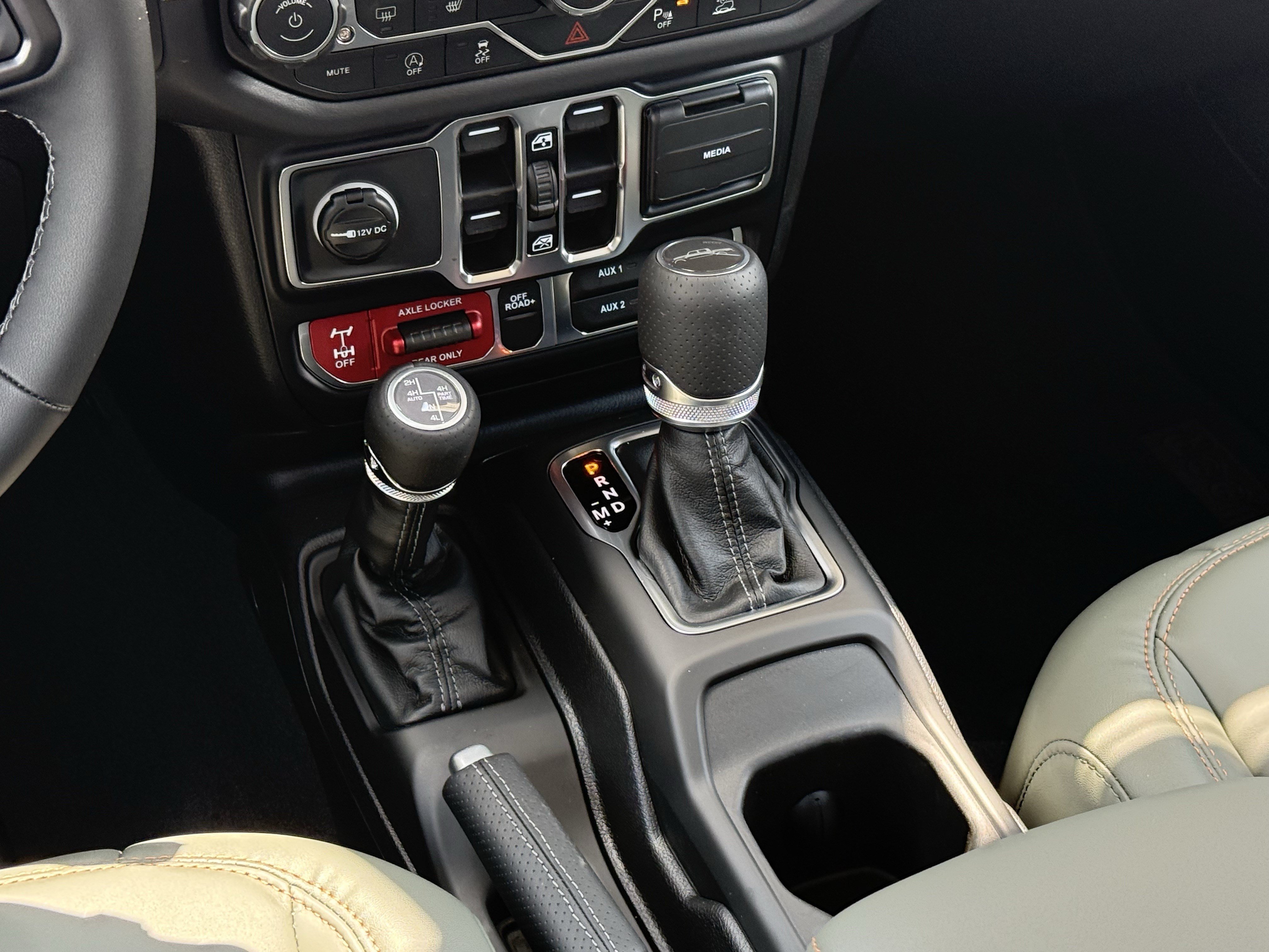New 2026 Jeep Gladiator Mojave AWD/4WD image 15