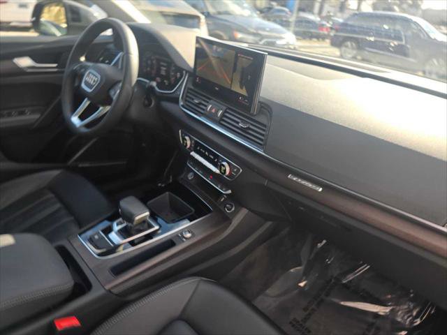 Used 2023 Audi Q5 2.0T Premium Plus w/ Premium Plus Package image 12