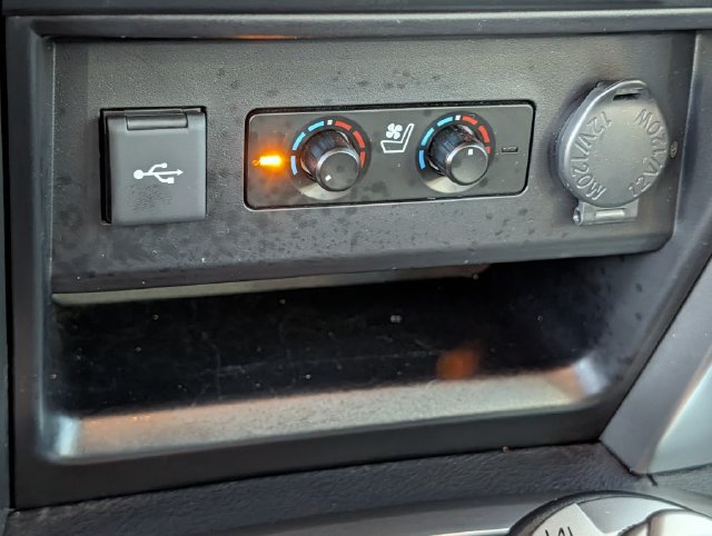 Used 2023 Toyota 4Runner Limited AWD/4WD image 17