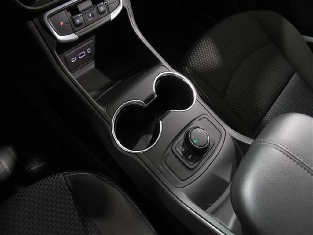 Used 2024 GMC Terrain SLE image 14