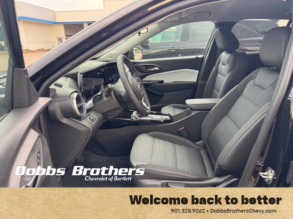 New 2026 Chevrolet Trax LT w/ LT Convenience Package FWD image 12