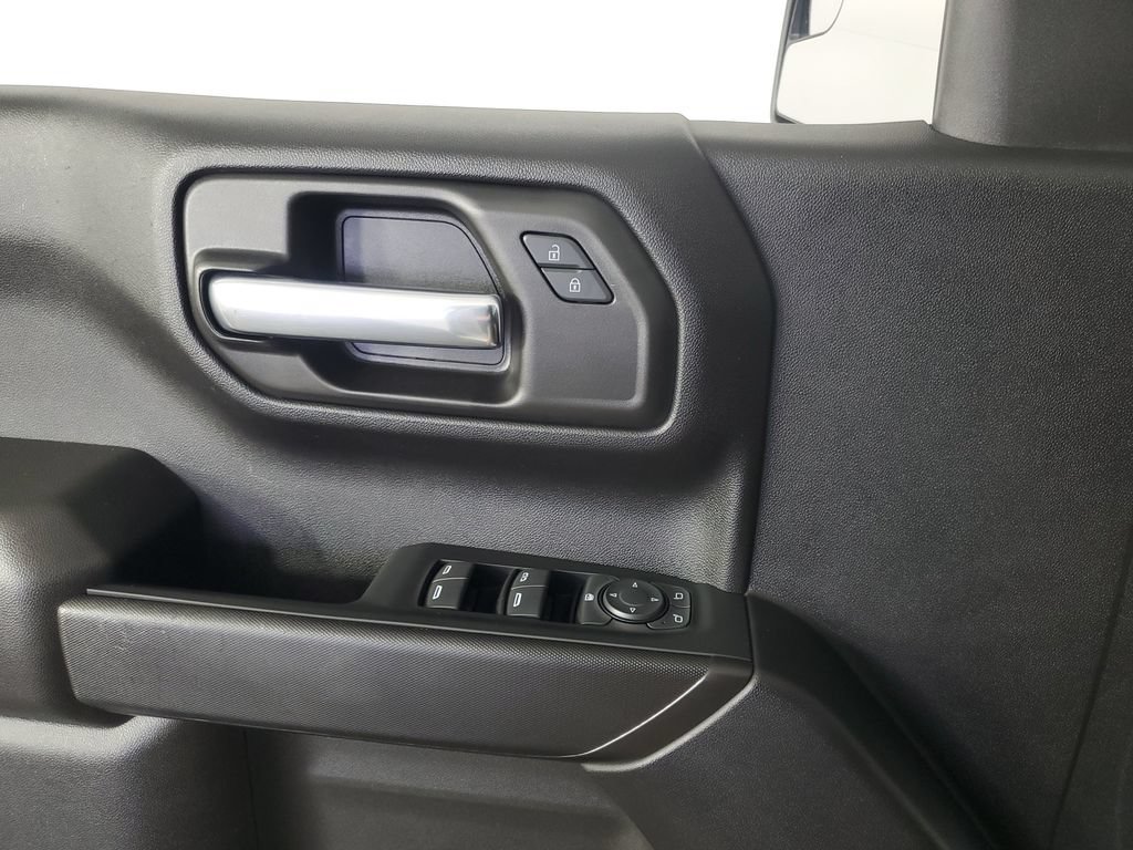 Used 2022 Chevrolet Silverado 1500 Custom AWD/4WD image 25
