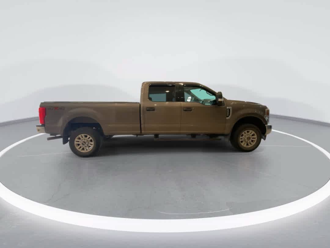 Used 2018 Ford F250 XLT AWD/4WD image 9