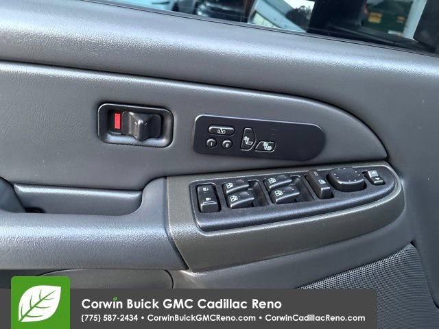 Used 2005 Chevrolet Silverado 2500 LT w/ Heavy-Duty Power Package AWD/4WD image 14