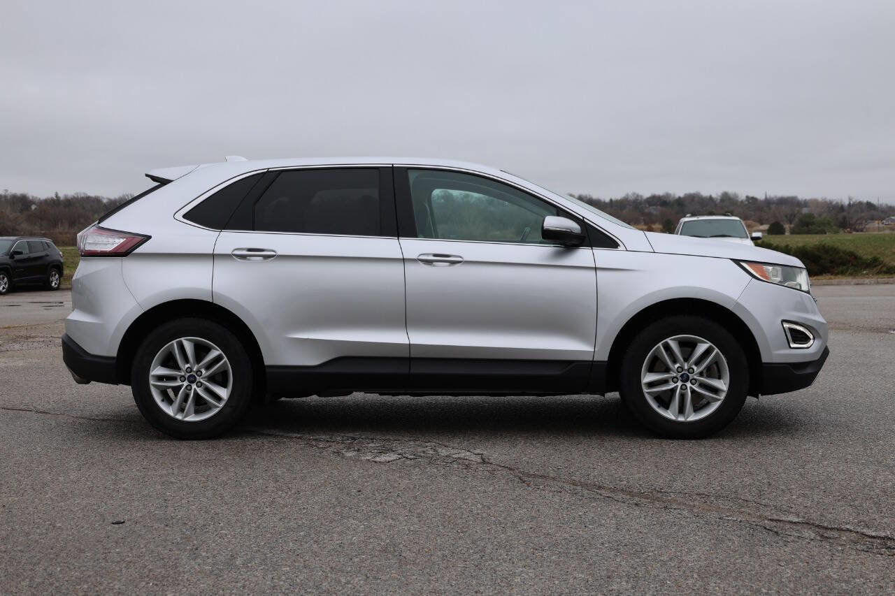 Used 2016 Ford Edge SEL w/ Equipment Group 201A image 7