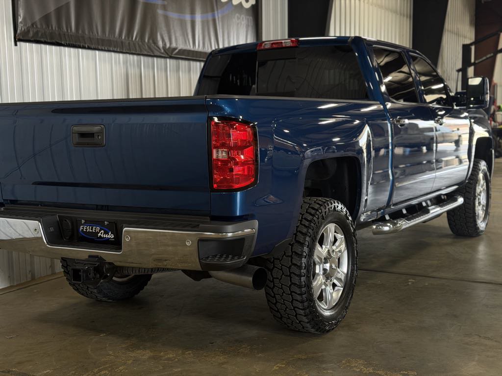 Used 2018 Chevrolet Silverado 2500 LTZ w/ Duramax Plus Package AWD/4WD image 28