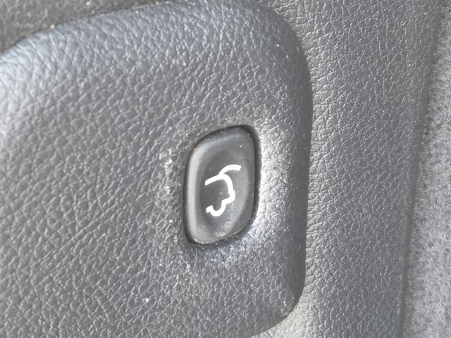Used 2019 Dodge Durango SXT AWD/4WD image 13