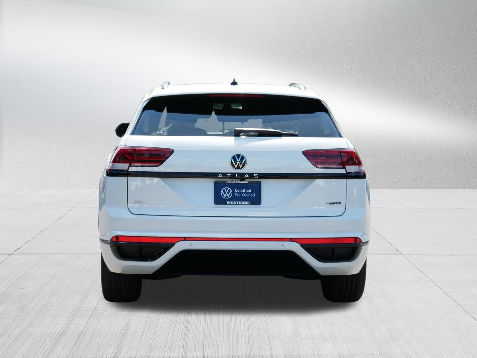 Certified 2023 Volkswagen Atlas Cross Sport SEL R-Line AWD/4WD image 6