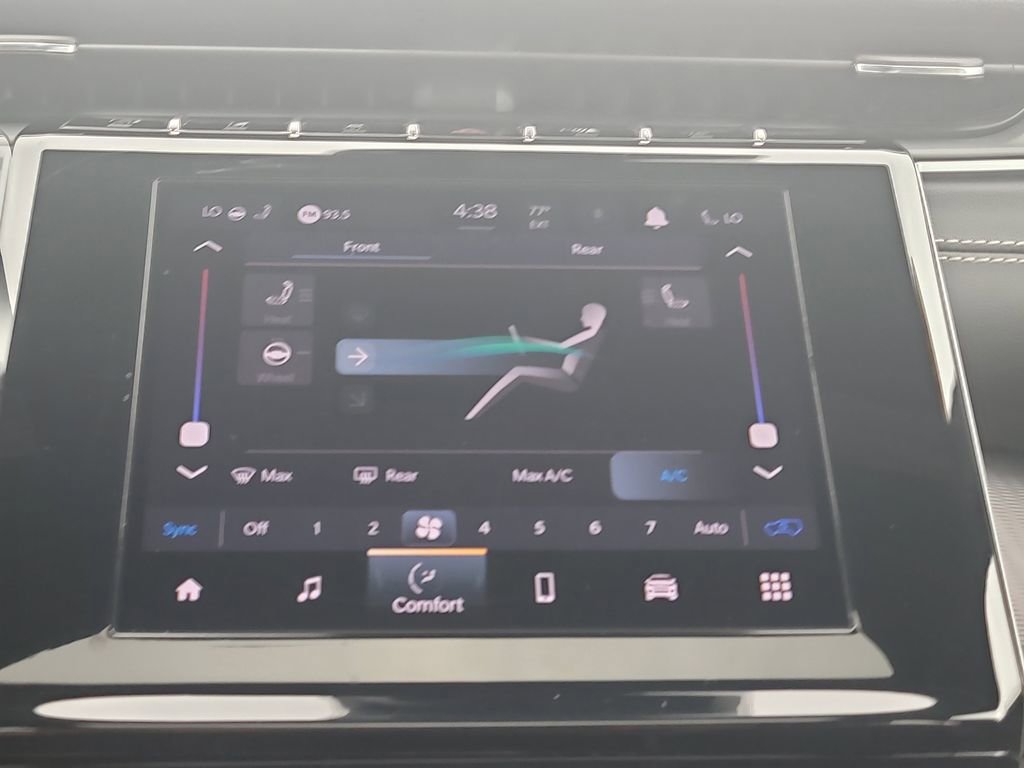 Certified 2024 Jeep Grand Cherokee L Altitude image 22