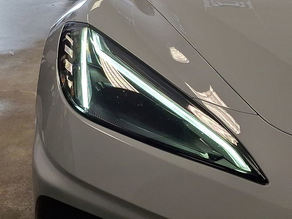 Used 2024 Chevrolet Corvette Stingray Preferred Cpe w/ 2LT image 9