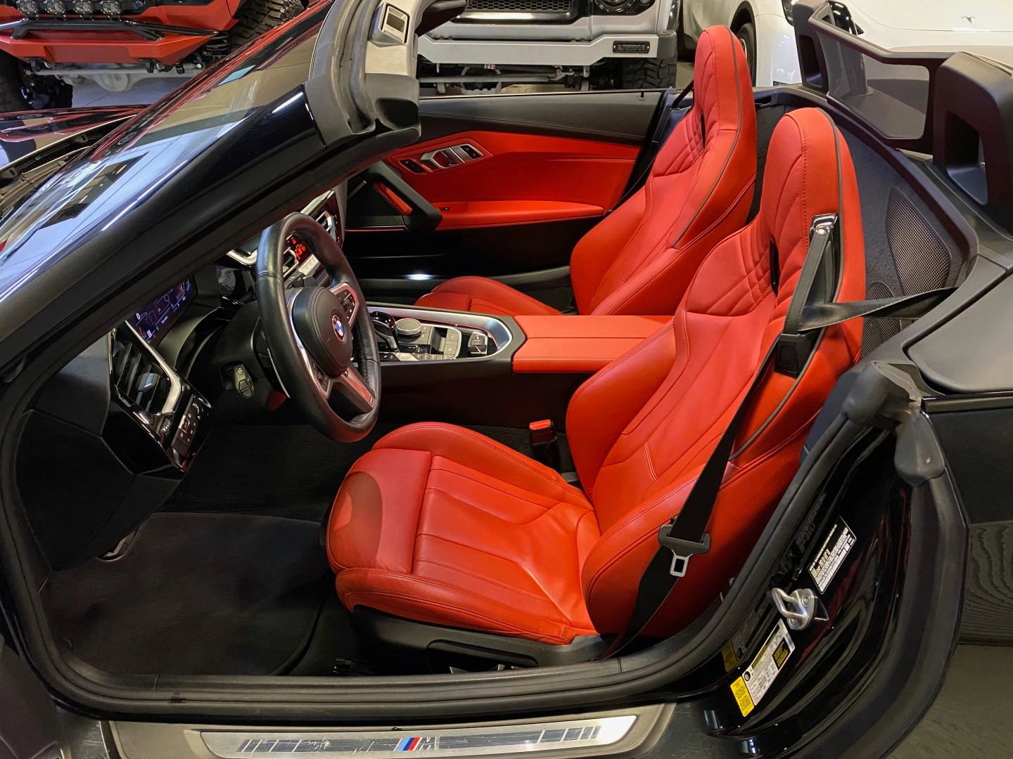 Used 2024 BMW Z4 sDrive30i w/ Premium Package image 19