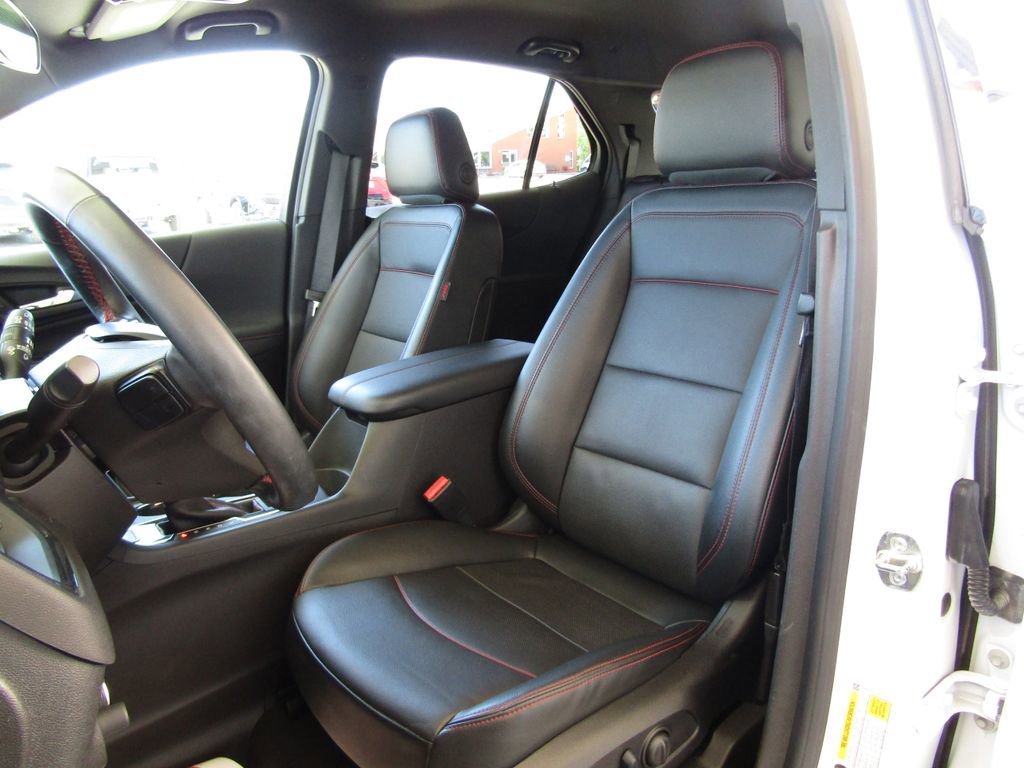 Used 2024 Chevrolet Equinox RS w/ RS Leather Package AWD/4WD image 21