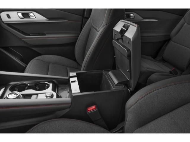 New 2026 Ford Explorer Active RWD image 13