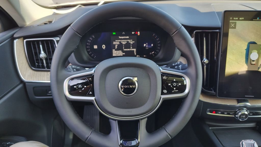 New 2026 Volvo XC60 B5 Plus w/ Climate Package AWD/4WD image 12
