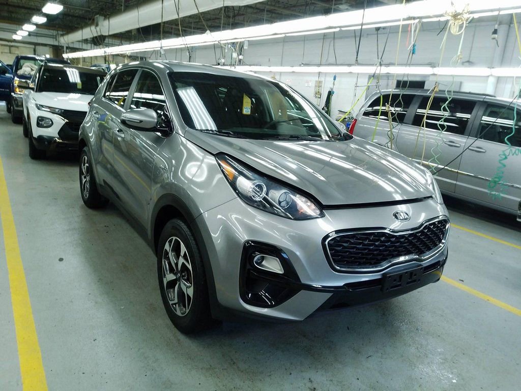 Used 2020 Kia Sportage LX w/ LX Popular Package AWD/4WD image 3