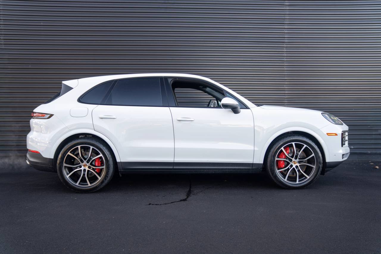 New 2026 Porsche Cayenne S AWD/4WD image 11