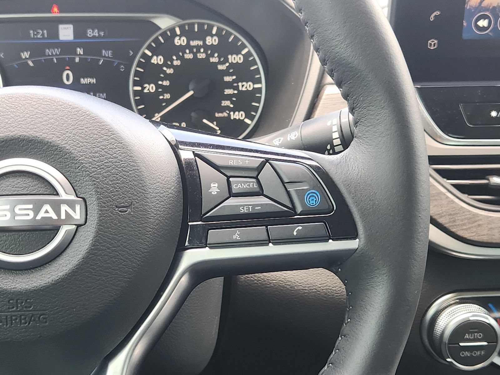 Certified 2025 Nissan Altima 2.5 SL FWD image 32