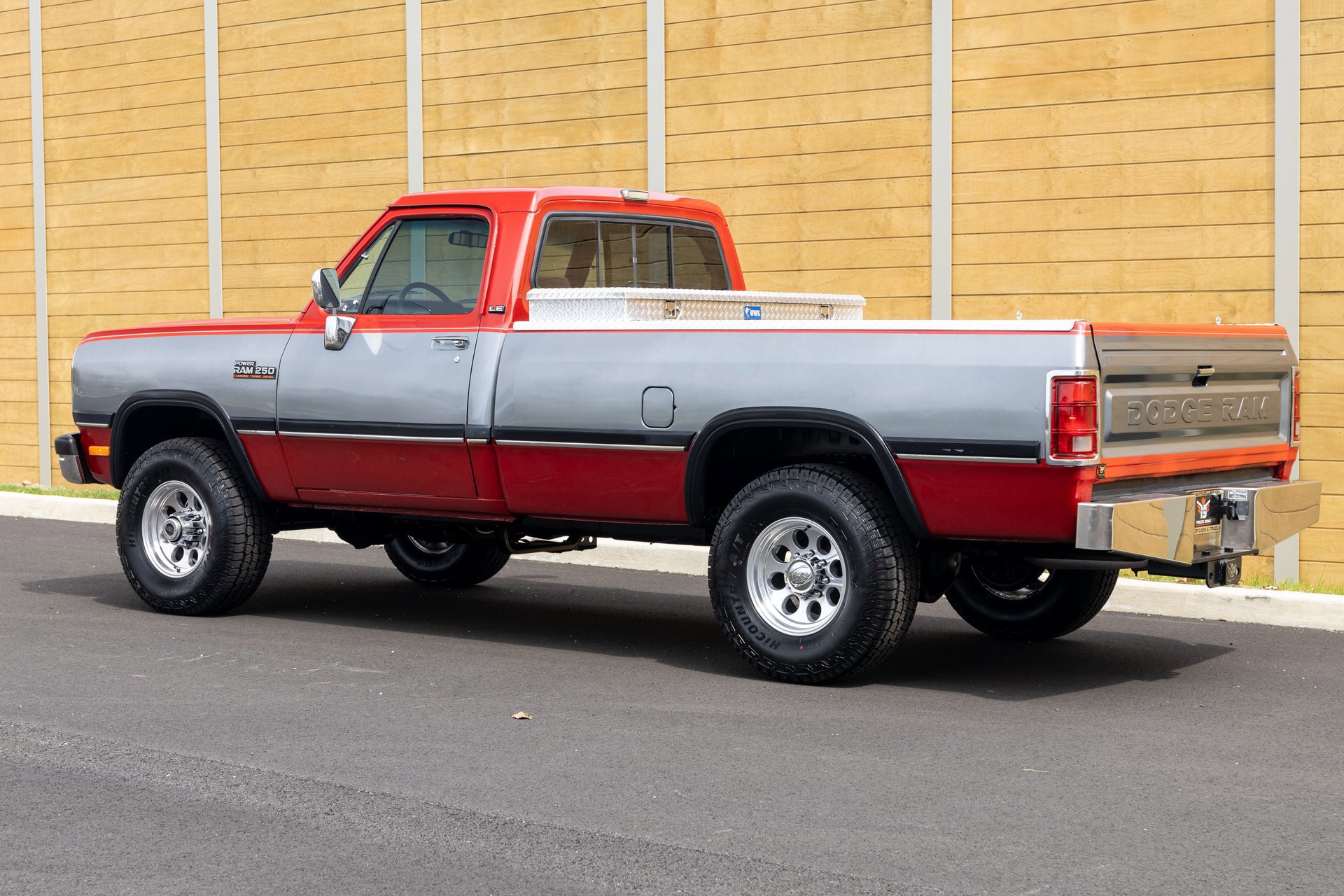 Used 1991 Dodge D/W Truck 250 image 12