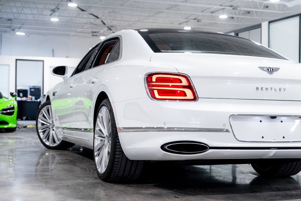 Used 2023 Bentley Flying Spur W12 AWD/4WD image 23