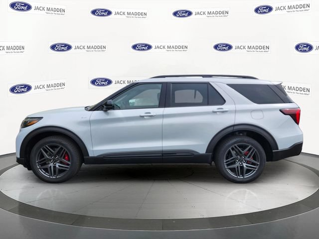 New 2026 Ford Explorer ST-Line w/ ST-Line Street Pack AWD/4WD image 2