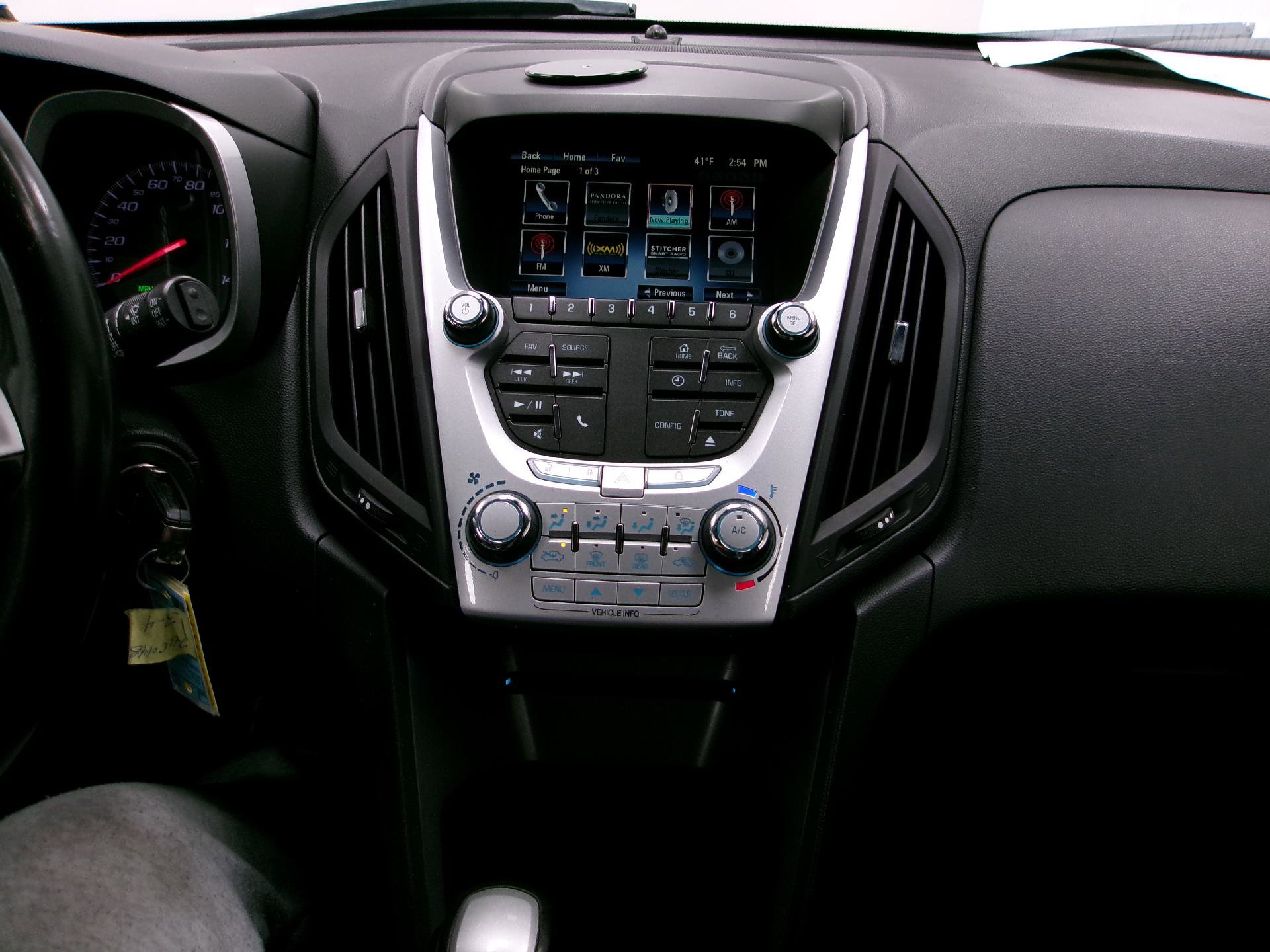 Used 2014 Chevrolet Equinox LT image 11