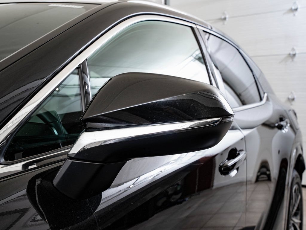 Certified 2023 Lexus RX 350h w/ Cold Area Package AWD/4WD image 17