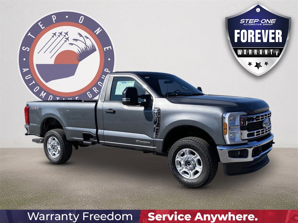 New 2025 Ford F250 XLT