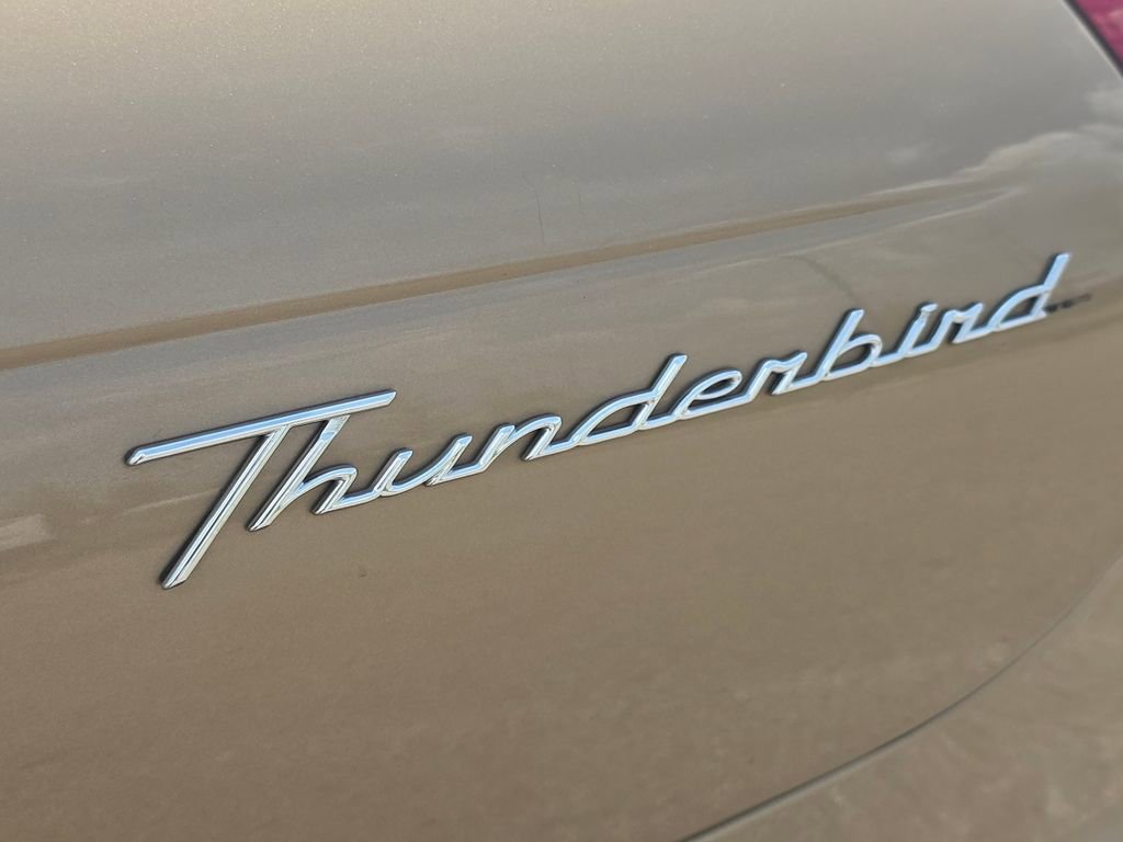 Used 2005 Ford Thunderbird RWD image 4