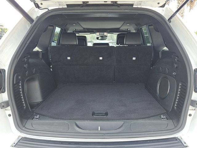 Used 2022 Jeep Grand Cherokee Limited w/ Tech Group AWD/4WD image 6