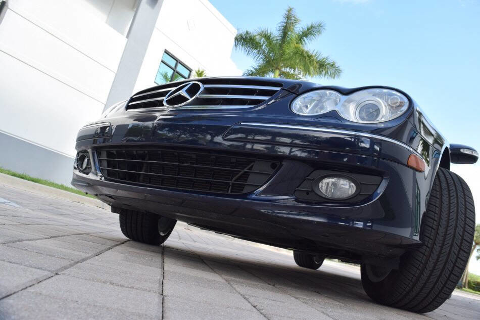 Used 2007 Mercedes-Benz CLK 350 Cabriolet image 14