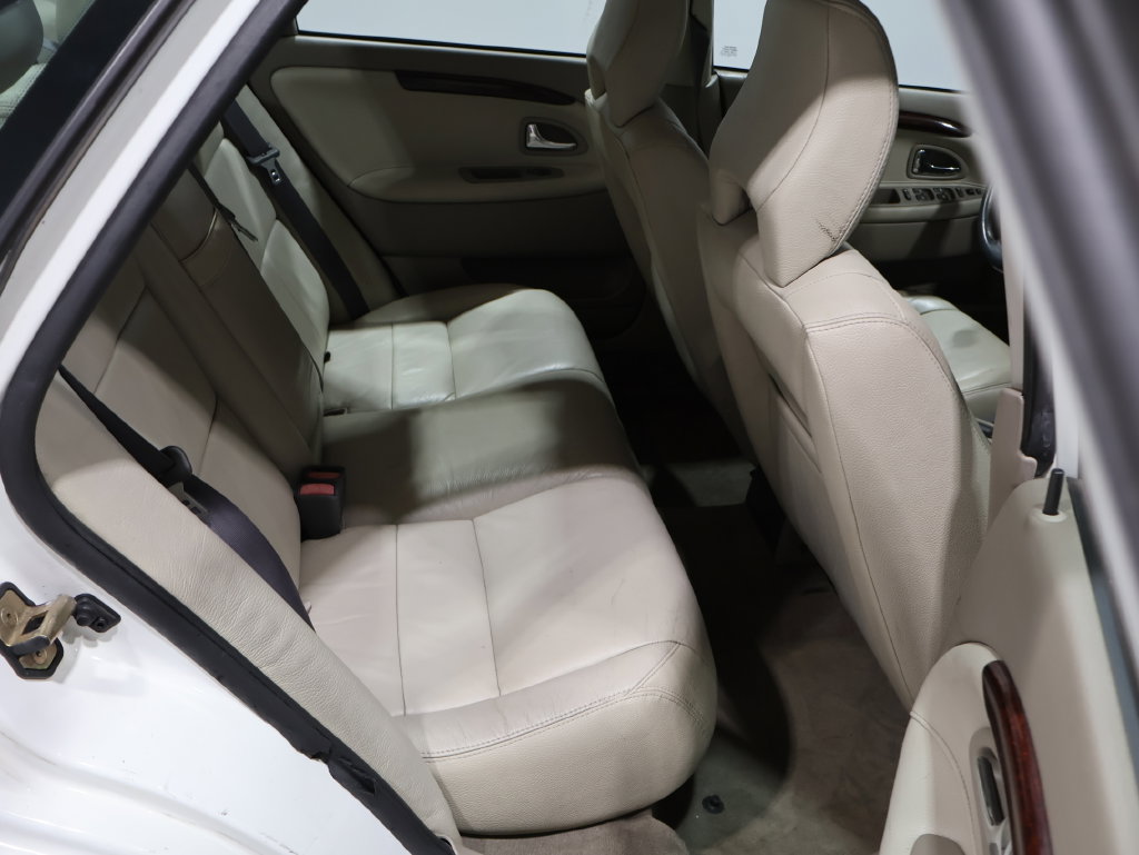 Used 2004 Volvo S40 FWD image 23