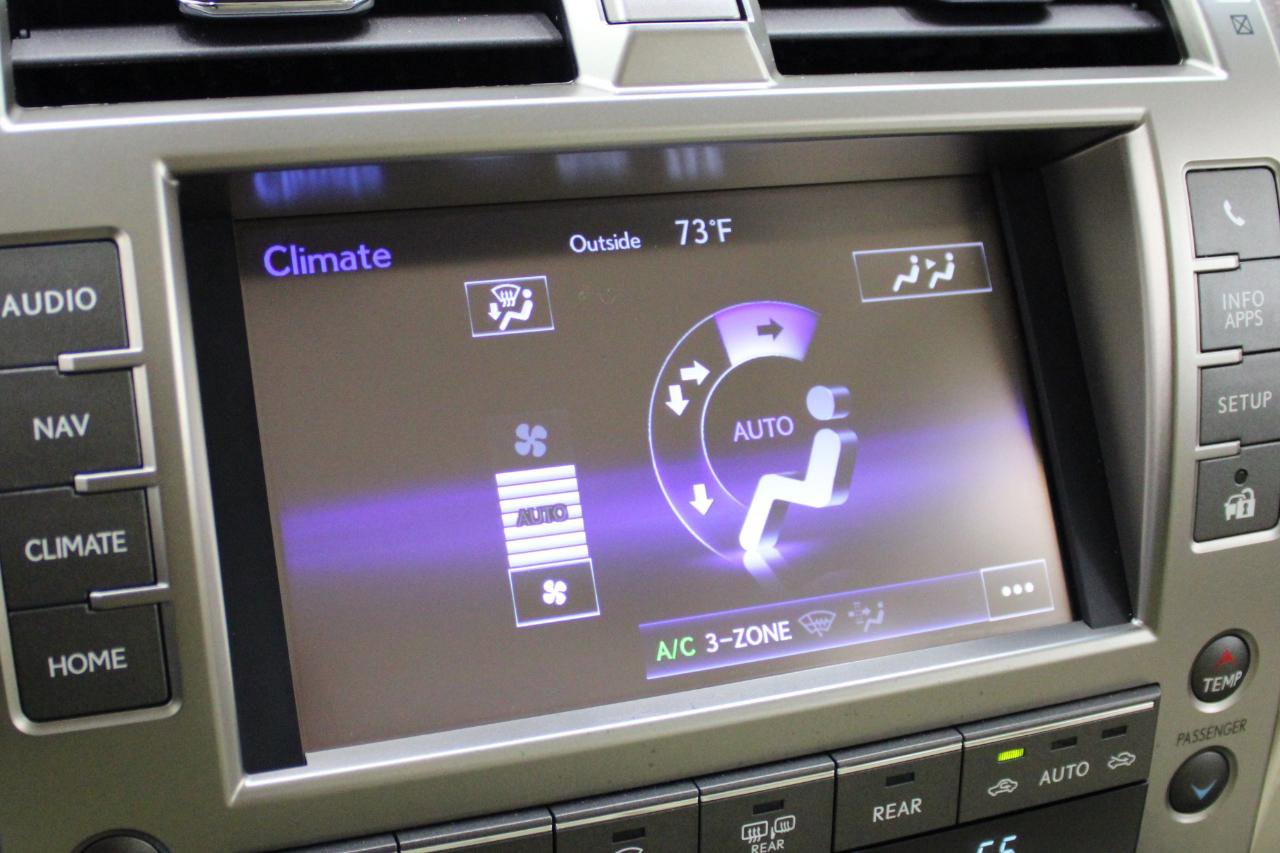 Used 2018 Lexus GX 460 Luxury w/ Preferred Accessory Package image 63