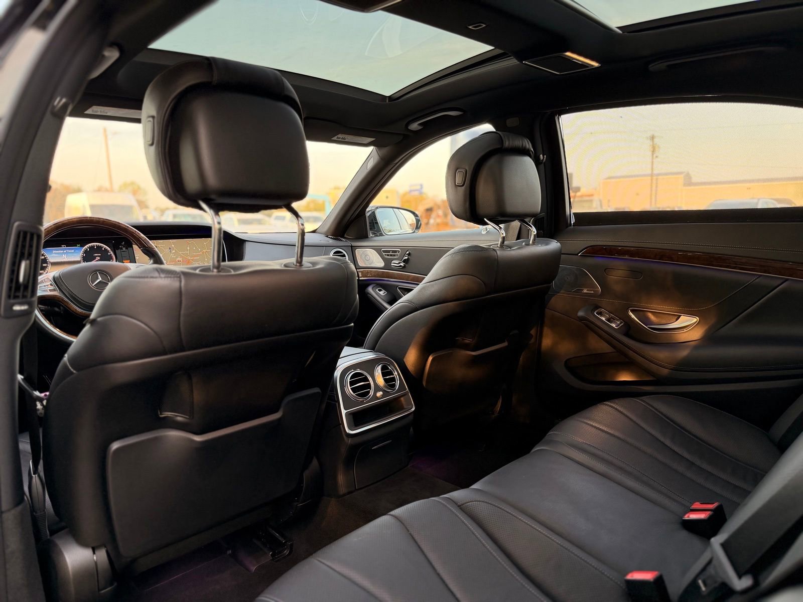 Used 2014 Mercedes-Benz S 550 Sedan w/ Sport Package w/ Sport Package image 23