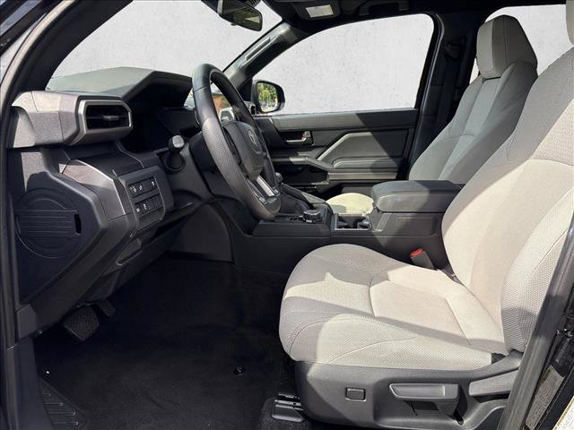 Certified 2025 Toyota 4Runner SR5 AWD/4WD image 10