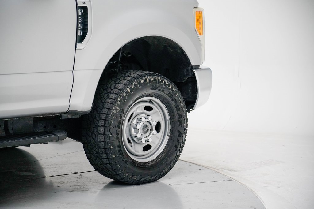 Used 2017 Ford F350 XL image 11