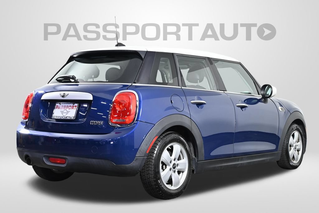 Used 2015 MINI Cooper 4-Door Hardtop FWD image 7