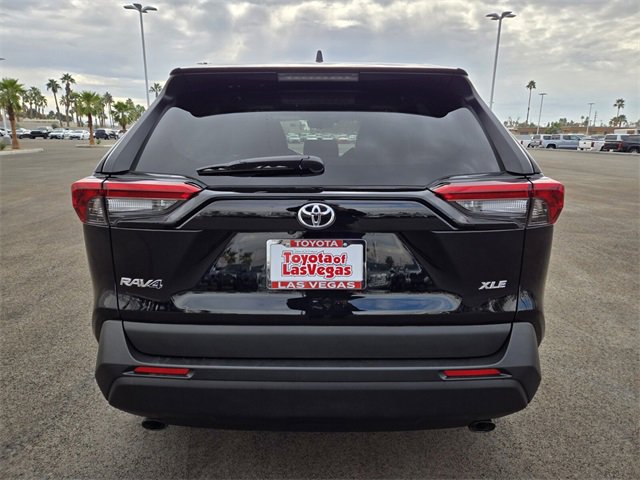 Certified 2025 Toyota RAV4 XLE Premium image 5
