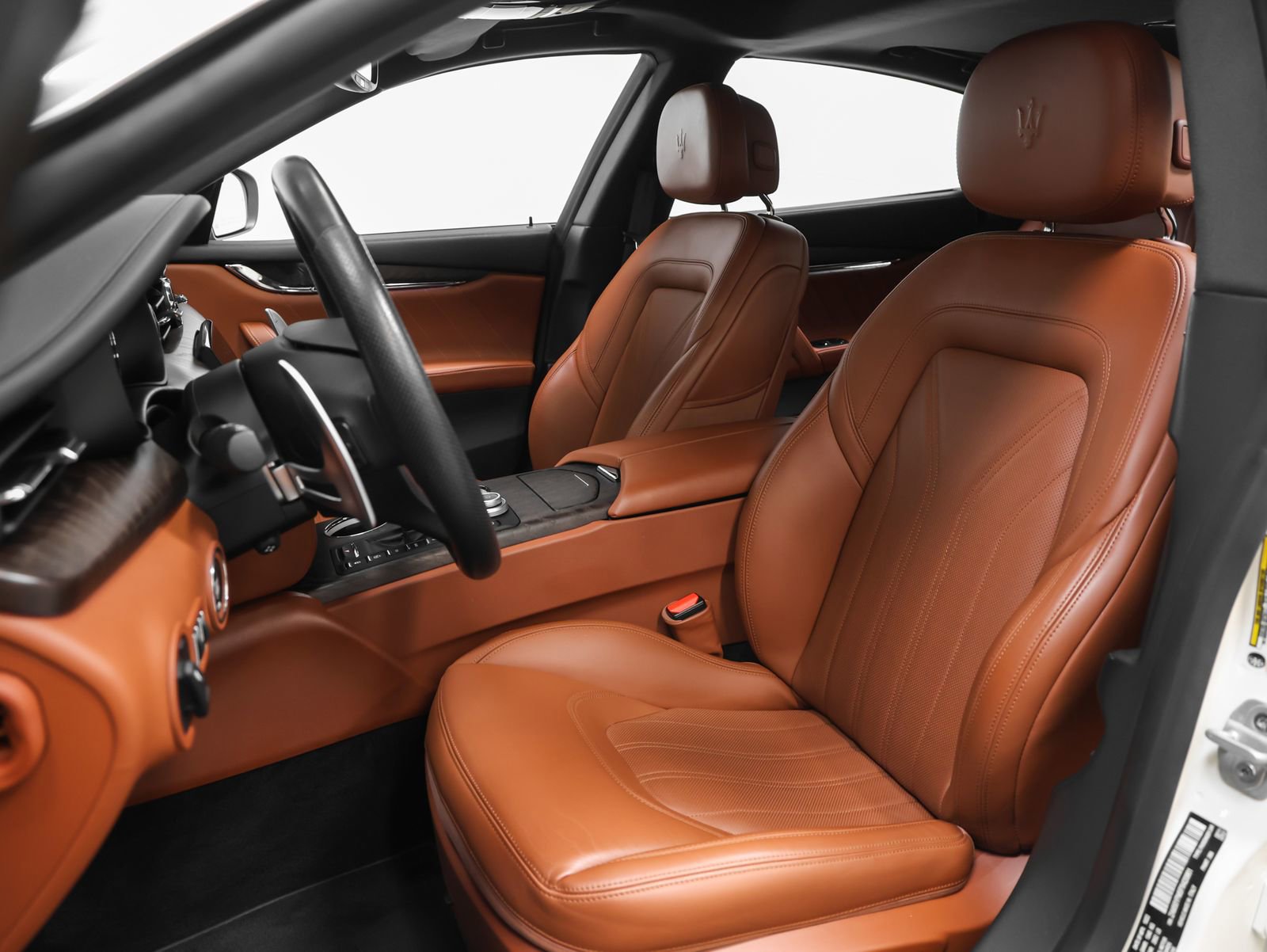 Used 2023 Maserati Quattroporte Modena RWD image 57