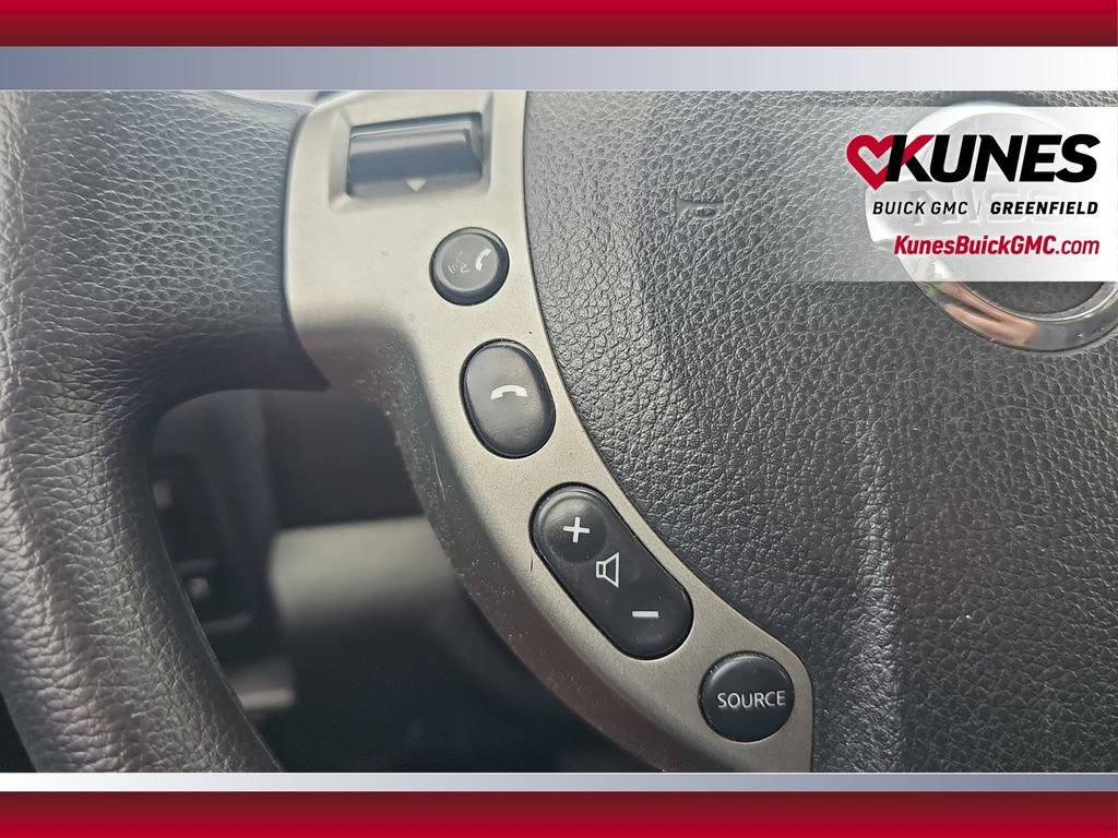 Used 2015 Nissan Rogue S w/ Convenience Package AWD/4WD image 20