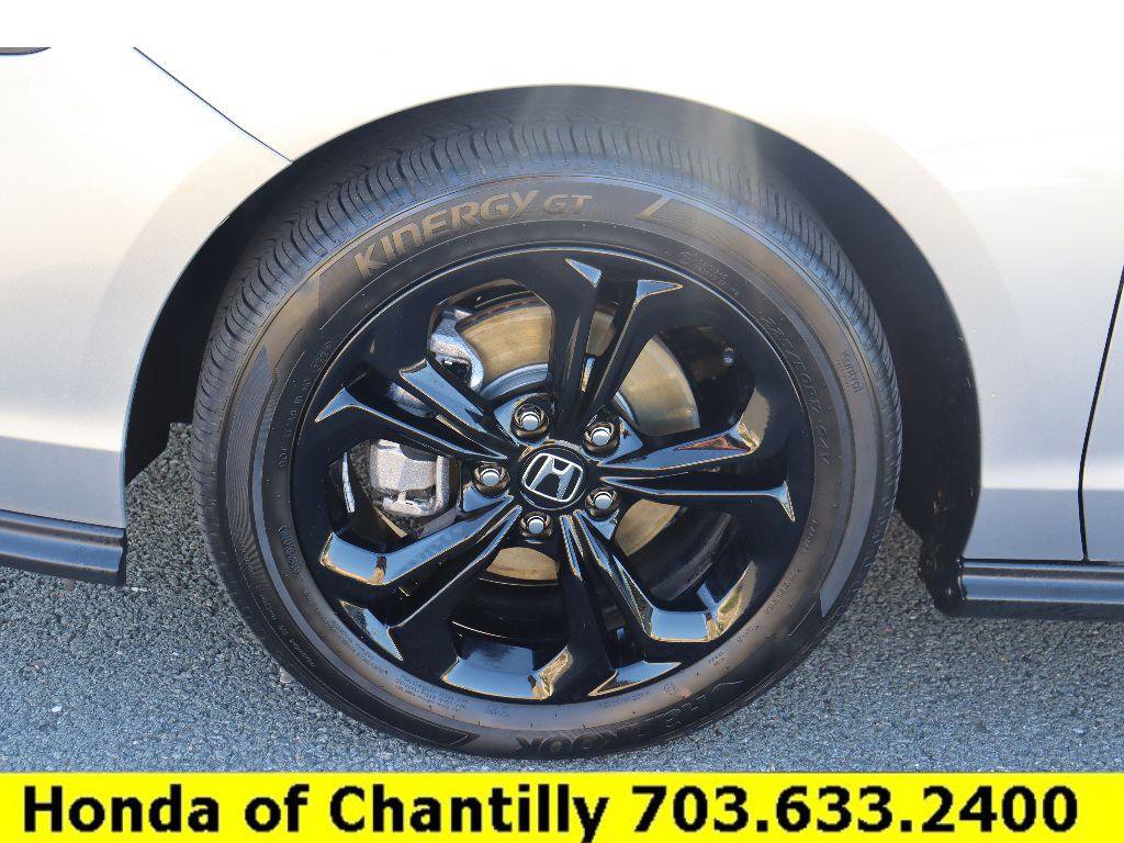 Used 2025 Honda Accord SE image 29